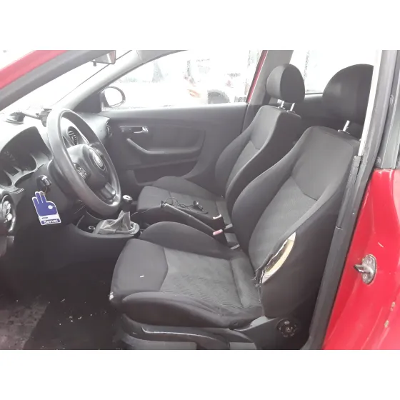 SEAT IBIZA (6L1) '2005 * ROJO