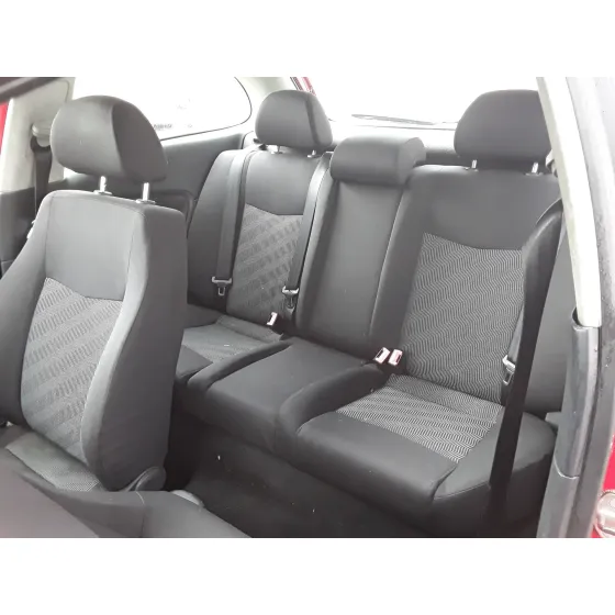 SEAT IBIZA (6L1) '2005 * ROJO