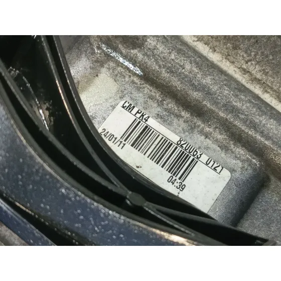 Kia CARENS IV 2013