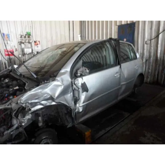 VOLKSWAGEN GOLF V BERLINA (1K1) '2005 1.9 TDI PLATA