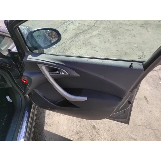 OPEL ASTRA J LIM. '2010 1.6 16V CAT GRIS