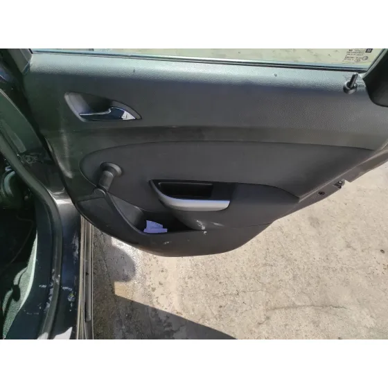 OPEL ASTRA J LIM. '2010 1.6 16V CAT GRIS