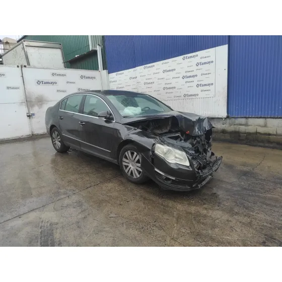 VOLKSWAGEN PASSAT BERLINA (3C2) '2006 * NEGRO