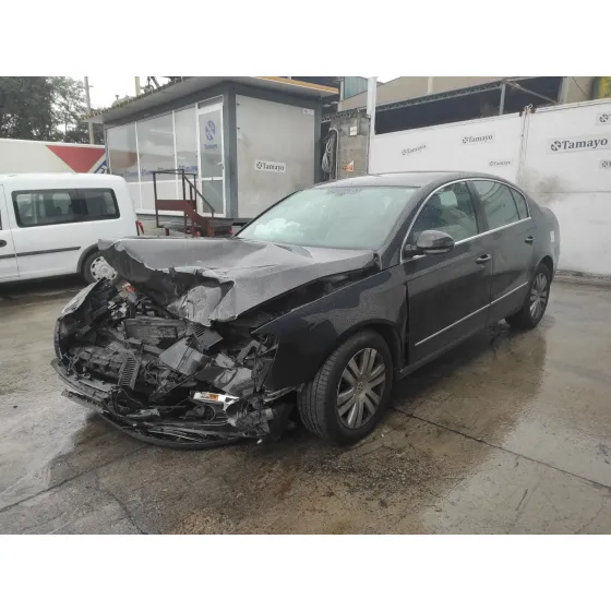 VOLKSWAGEN PASSAT BERLINA (3C2) '2006 * NEGRO