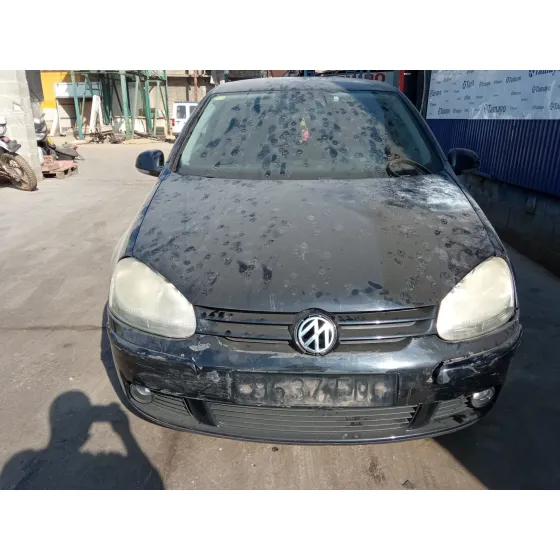 VOLKSWAGEN GOLF V BERLINA (1K1) '2006 NEGRO