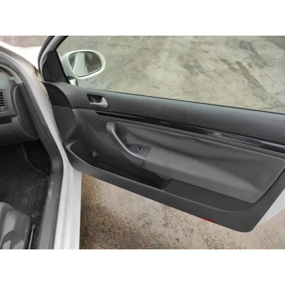 VOLKSWAGEN GOLF V BERLINA (1K1) '2007 1.4 16V TSI BLANCO