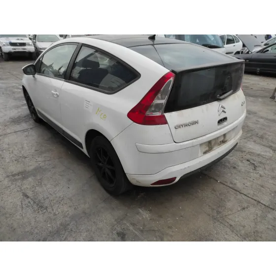 CITROEN C4 COUPE '2010 1.6 16V HDI FAP BLANCO