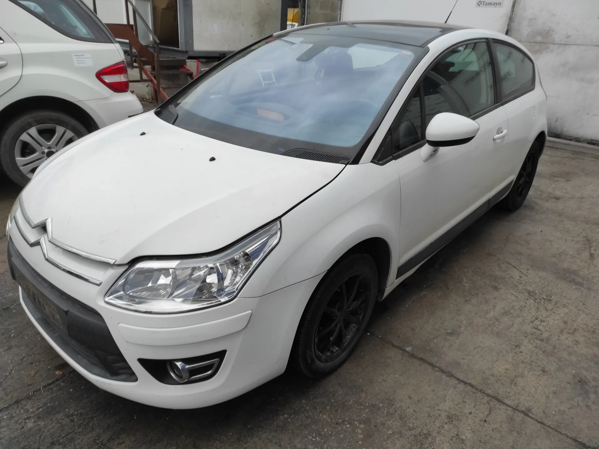 CITROEN C4 COUPE '2010 1.6 16V HDI FAP BLANCO