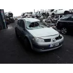 RENAULT MEGANE II BERLINA 5P RENAULT MEGANE II BERLINA 5P '2004 DYNAMIQUE VERDE 2004