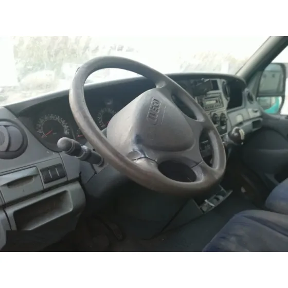 IVECO DAILY CAJA CERRADA (2006 =>) '2008 CAJA CERRADA GRAN ESPACIO 35C... BATALLA 3300 TURQUESA