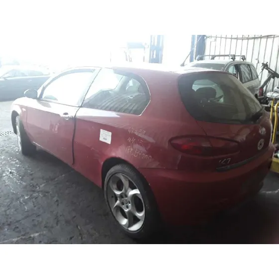 ALFA ROMEO 147 (190) '2005 1.9 JTD 8V IMPRESSION ROJO