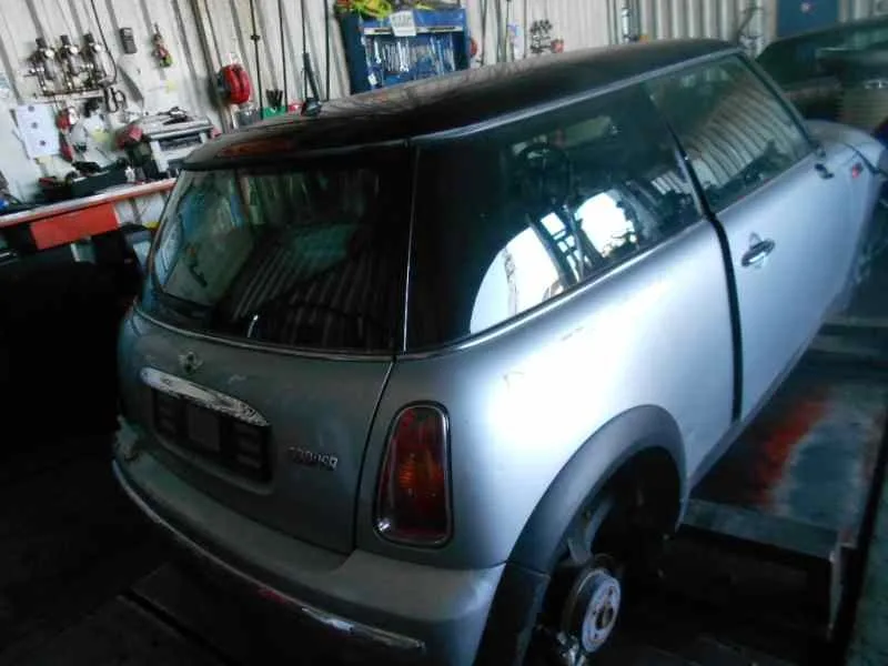 MINI MINI (R50,R53) MINI MINI (R50,R53) '2003 COOPER PLATA 2001
