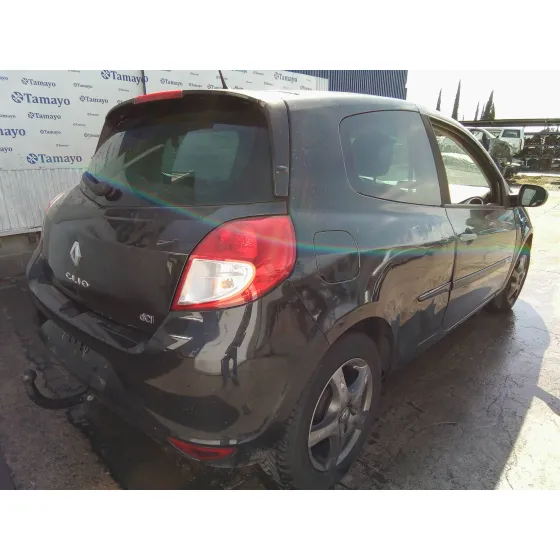 RENAULT CLIO III '2011 1.5 DCI DIESEL FAP NEGRO