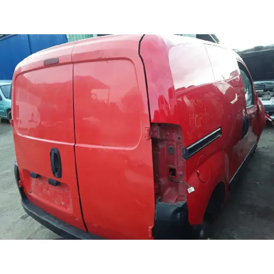 PEUGEOT BIPPER '2010 BASICO ROJO
