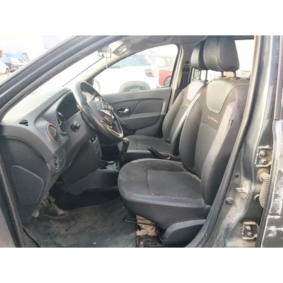 Dacia LOGAN MCV II 2013