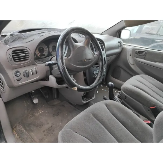 CHRYSLER VOYAGER (RG) '2001 *