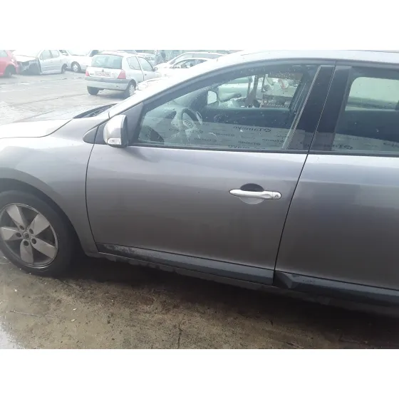 RENAULT MEGANE III SPORT TOURER '2011 1.5 DCI DIESEL FAP GRIS