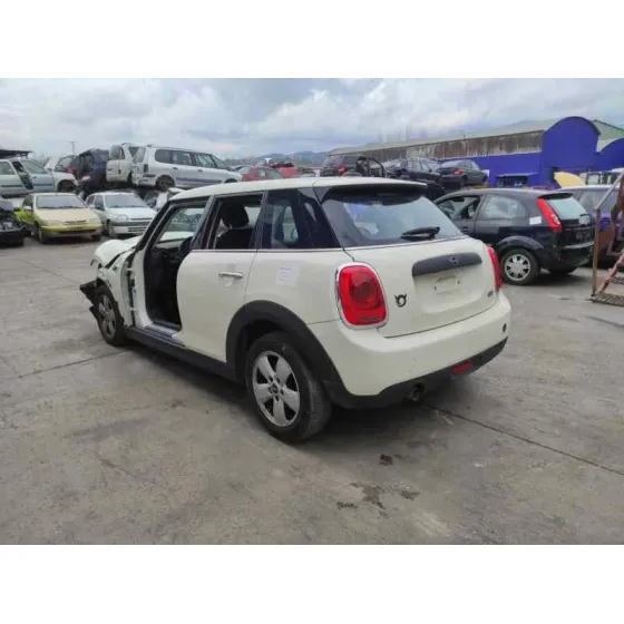 BMW MINI (F56) '2018 * CREMA