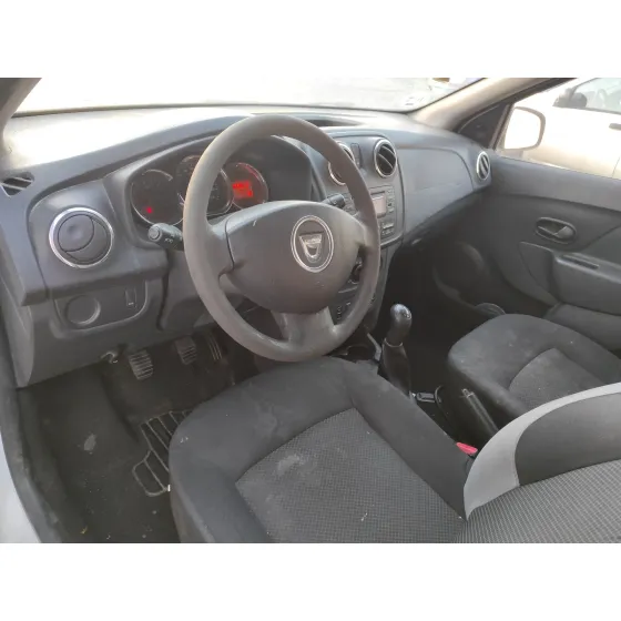 DACIA SANDERO '2015 * BLANCO