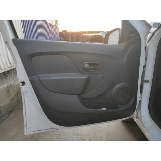 DACIA SANDERO '2015 * BLANCO