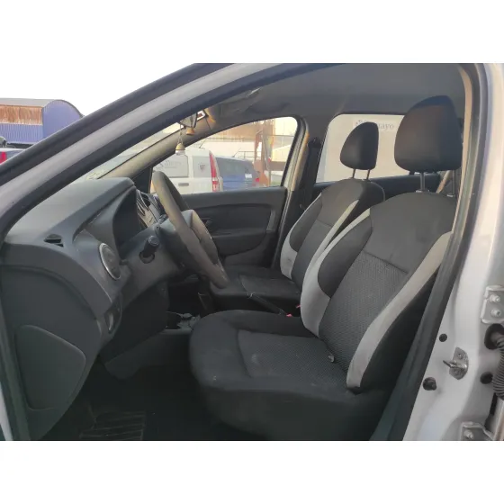 DACIA SANDERO '2015 * BLANCO
