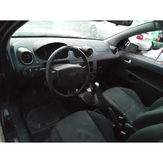 FORD FIESTA (CBK) '2004 1.6 16V CAT NEGRO