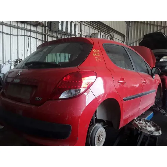 PEUGEOT 207 '2009 1.4 HDI ROJO