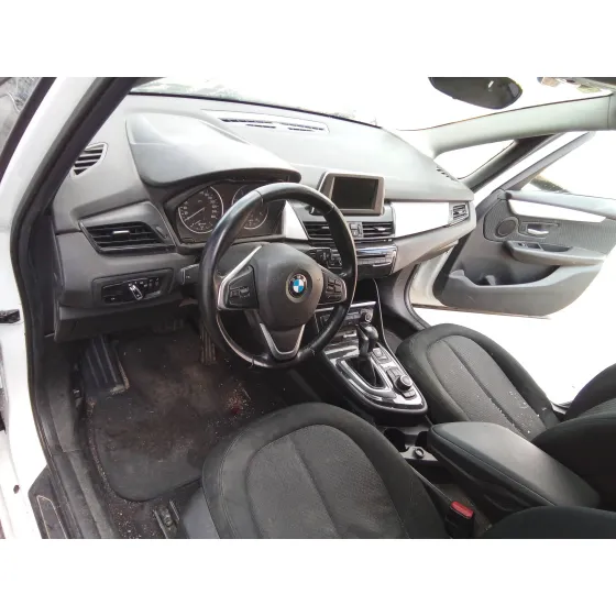 BMW SERIE 2 GRAN TOURER (F46) '2015 * BLANCO