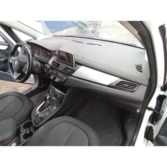 BMW SERIE 2 GRAN TOURER (F46) '2015 * BLANCO