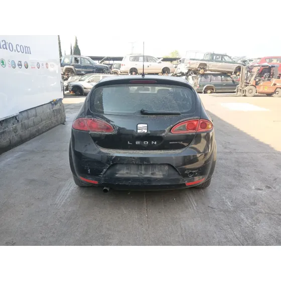 Seat LEON (1P1) 2005