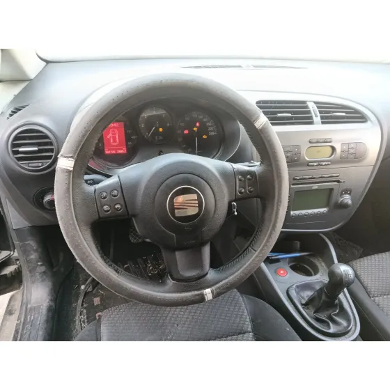 Seat LEON (1P1) 2005