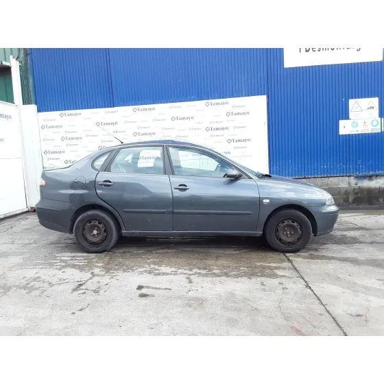 SEAT CORDOBA BERLINA (6L2) '2008 * GRIS OSCURO
