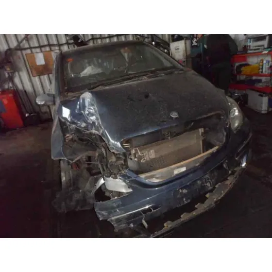 MERCEDES CLASE B (W245) '2006 200 CDI (245.208) AZUL