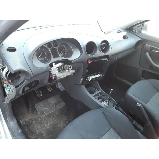 SEAT IBIZA (6L1) '2010 * PLATA