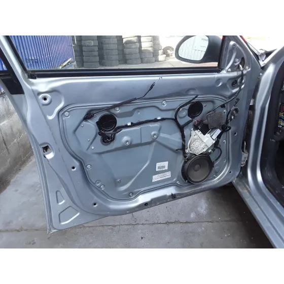 SEAT IBIZA (6L1) '2010 * PLATA