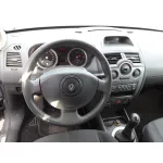 RENAULT MEGANE II FAMILIAR RENAULT MEGANE II FAMILIAR '2004 * AZUL MARINO 2003