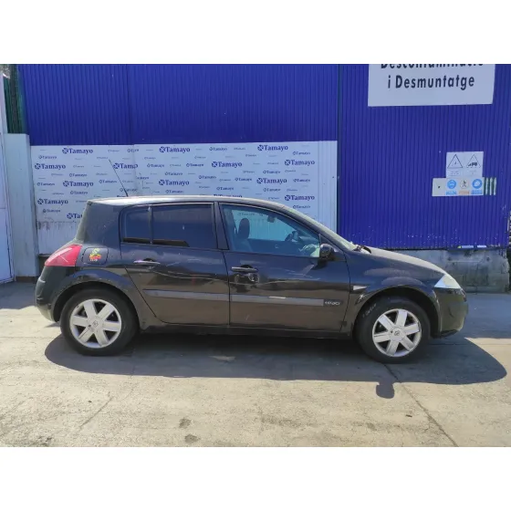 RENAULT MEGANE II BERLINA 5P '2006 1.9 DCI DIESEL FAP NEGRO