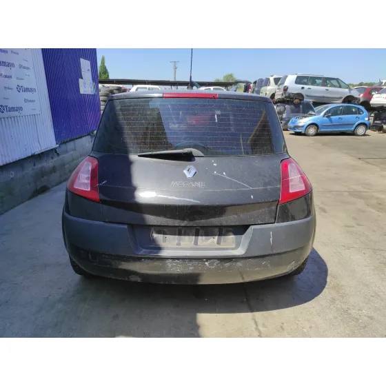 RENAULT MEGANE II BERLINA 5P '2006 1.9 DCI DIESEL FAP NEGRO