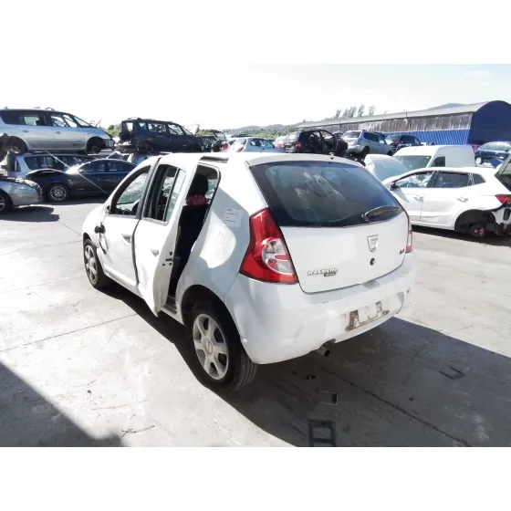 Dacia SANDERO (BS_) 2008