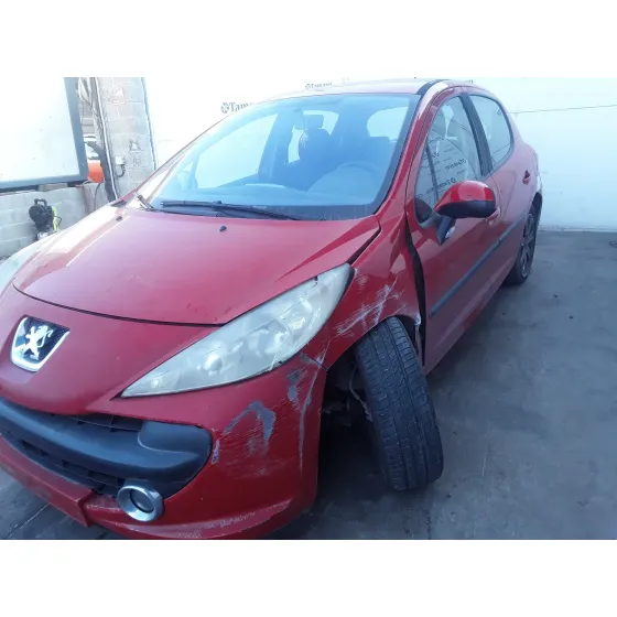 PEUGEOT 207 '2006 1.6 16V HDI ROJO