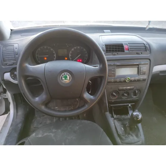 SKODA OCTAVIA BERLINA (1Z3) '2006 * PLATA