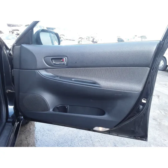 MAZDA 6 MONOVOLUMEN (GY) '2005 2.0 DIESEL CAT NEGRO