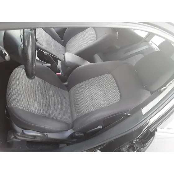 MAZDA 6 MONOVOLUMEN (GY) '2005 2.0 DIESEL CAT NEGRO