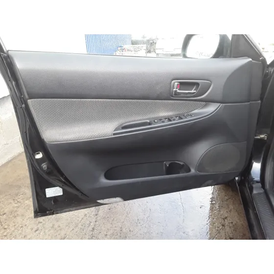 MAZDA 6 MONOVOLUMEN (GY) '2005 2.0 DIESEL CAT NEGRO