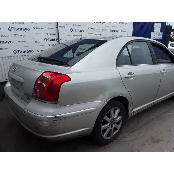 TOYOTA AVENSIS BERLINA (T25) '2003 1.8 16V CAT PLATA