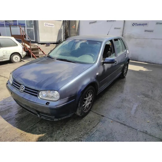 VOLKSWAGEN GOLF IV BERLINA (1J1) '2002 1.9 TDI GRIS