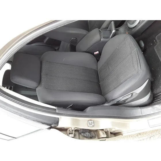 RENAULT MEGANE II BERLINA 5P '2008 1.5 DCI DIESEL PLATA