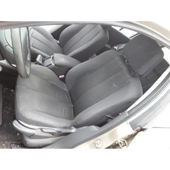 RENAULT MEGANE II BERLINA 5P '2008 1.5 DCI DIESEL PLATA