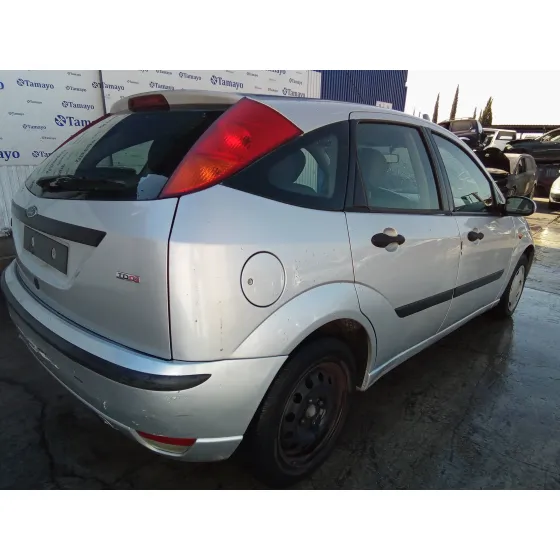 FORD FOCUS BERLINA (CAK) '2003 1.8 TDCI CAT PLATA