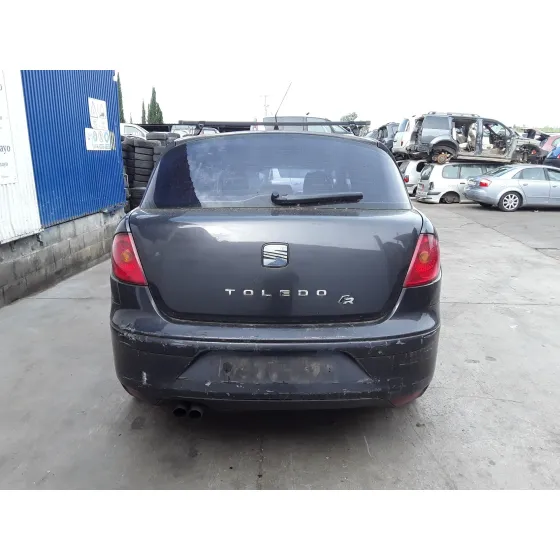 SEAT TOLEDO (5P2) '2006 * NEGRO